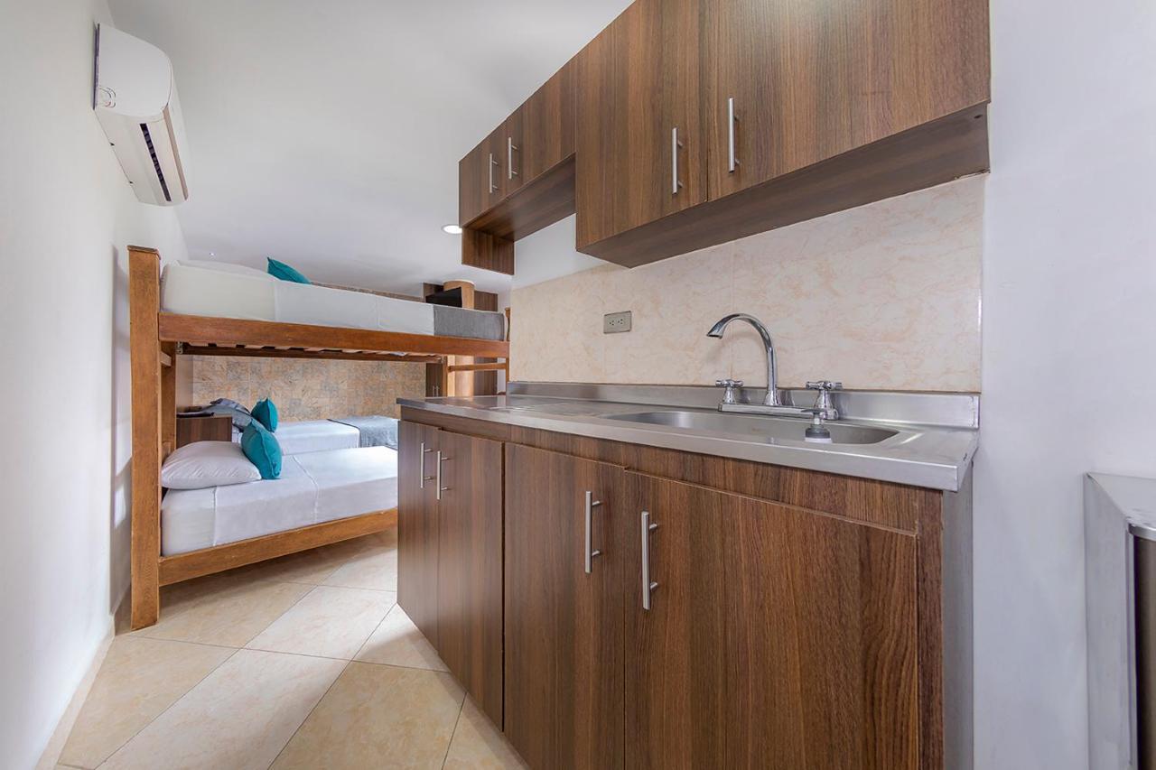 Hotel Ayenda Palo Alto Медельин Экстерьер фото